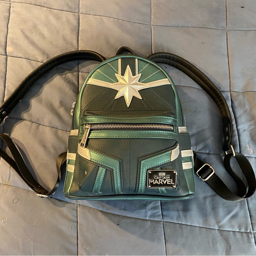 Loungefly captain marvel Kree green backpack